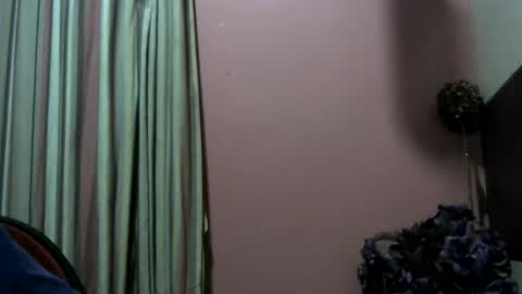 Snapshot of guywith85mm chatting on December 26, 2024, 12:05 pm guywith85mm online show from December 26, 2024, 12:05 pm