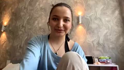 Snapshot of gwyncumley chatting on June 23, 2026, 8:56 am Aria online show from June 23, 2026, 8:56 am