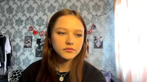 Snapshot of gwynethoverdick chatting on May 22, 2026, 8:10 am Nika Kova online show from May 22, 2026, 8:10 am