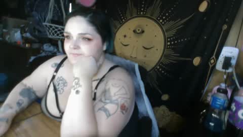 Goddess Fe online show from September 16, 2025, 10:55 pm