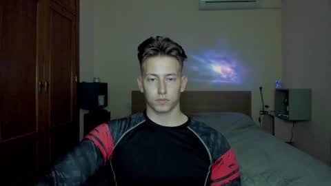 Oliver online show from March 6, 2025, 10:26 pm