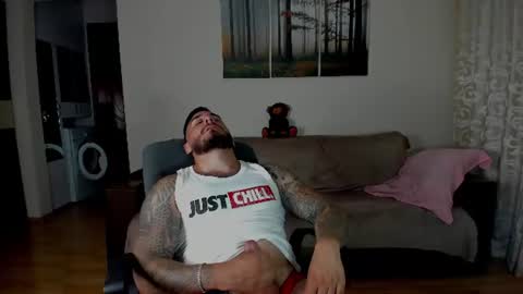 Snapshot of gymdominus chatting on June 25, 2026, 3:27 pm gymdominus online show from June 25, 2026, 3:27 pm