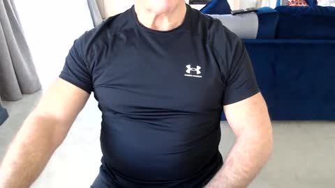 Snapshot of gymguyuk28 chatting on February 25, 2025, 1:28 pm Gymguy online show from February 25, 2025, 1:28 pm