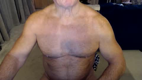 Snapshot of gymguyuk28 chatting on November 25, 2025, 10:10 pm Gymguy online show from November 25, 2025, 10:10 pm