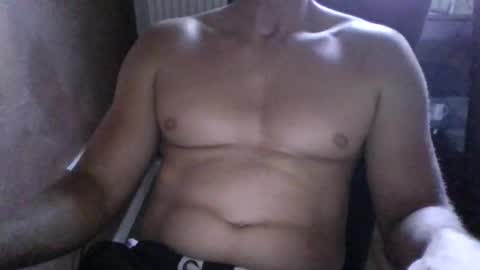 Snapshot of gymxxx_ chatting on May 23, 2026, 5:28 pm gymxxx_ online show from May 23, 2026, 5:28 pm