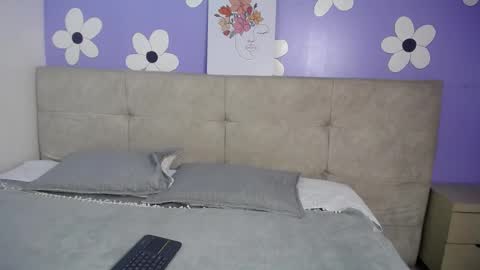 Snapshot of gysellecrush chatting on December 16, 2024, 12:27 pm Gysellecrush online show from December 16, 2024, 12:27 pm