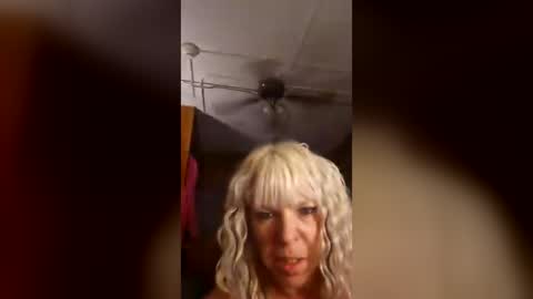 Snapshot of h0tme55 chatting on July 19, 2026, 3:10 am h0tme55 online show from July 19, 2026, 3:10 am
