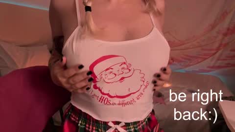 Lana online show from February 21, 2025, 6:59 pm