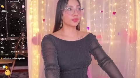 Snapshot of h3y_mia3 chatting on February 14, 2025, 6:23 am Paulina online show from February 14, 2025, 6:23 am