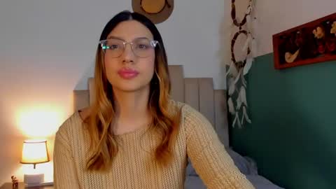 Paulina  online show from July 18, 2026, 4:05 am