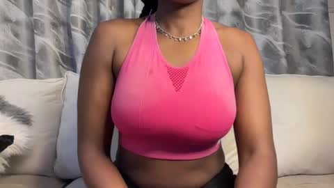h_o_t_goddess online show from July 14, 2026, 4:39 am