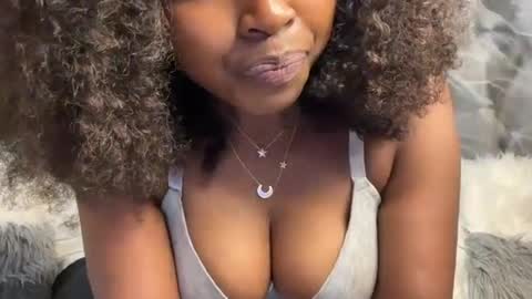 h_o_t_goddess online show from July 20, 2026, 6:06 am