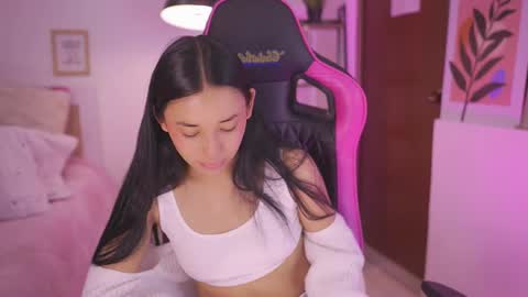 Hade online show from November 28, 2025, 6:43 pm