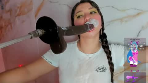 Snapshot of hade_cute2 chatting on April 21, 2026, 3:17 pm hade_cute2 online show from April 21, 2026, 3:17 pm