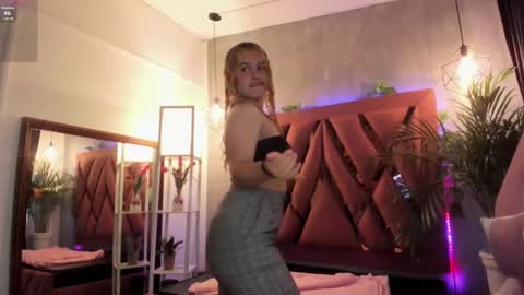 Haely online show from January 8, 2025, 11:32 am