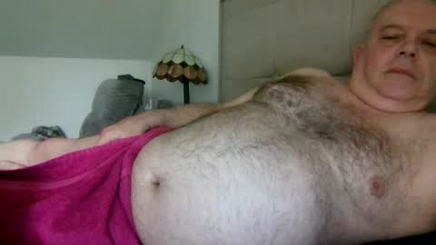 Snapshot of haggisstop chatting on July 4, 2026, 4:57 pm haggisstop online show from July 4, 2026, 4:57 pm