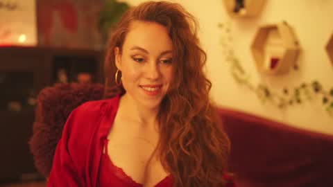 hahayessihaveone online show from December 17, 2024, 10:43 pm