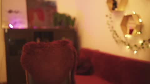 hahayessihaveone online show from December 28, 2024, 9:08 pm