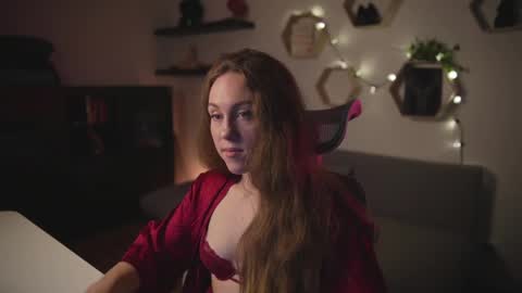 hahayessihaveone online show from October 8, 2025, 6:27 pm