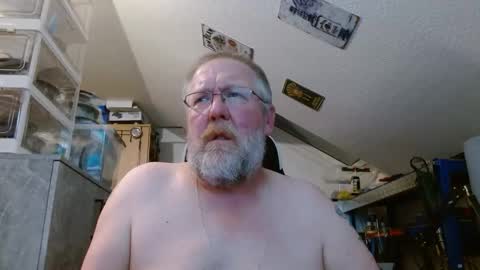 Snapshot of haiflosse chatting on May 29, 2026, 3:32 pm haiflosse online show from May 29, 2026, 3:32 pm