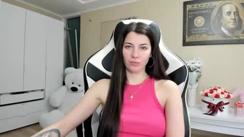 Snapshot of hailey_beauty chatting on December 19, 2024, 8:55 pm Sk pe Anya388109 online show from December 19, 2024, 8:55 pm