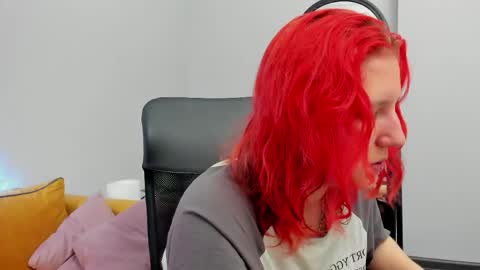 Hailey online show from April 22, 2026, 11:45 am