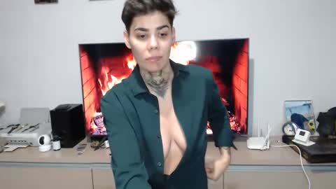 Lucy online show from February 11, 2026, 9:42 pm