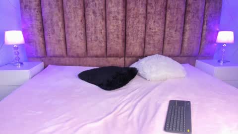 Haileymiler online show from December 24, 2024, 3:16 am