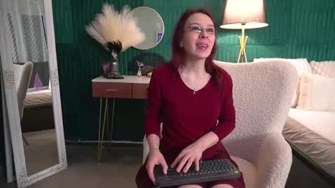 Hailey online show from March 16, 2026, 4:18 am