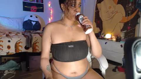  Hailey  online show from March 2, 2025, 10:48 pm