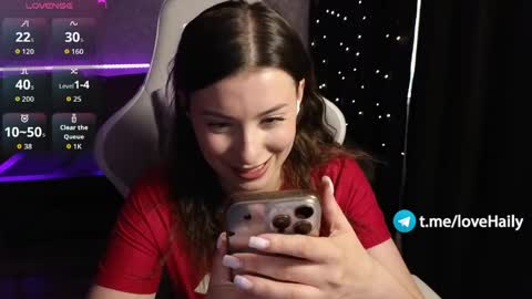 Snapshot of haily_heavenly chatting on May 21, 2026, 12:01 pm HailyHeavenly online show from May 21, 2026, 12:01 pm