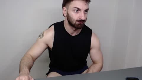 Snapshot of hairy_superman chatting on April 5, 2026, 3:47 am hairy_superman online show from April 5, 2026, 3:47 am