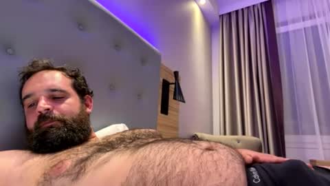 Snapshot of hairyandhorny__ chatting on June 17, 2026, 10:54 pm hairyandhorny__ online show from June 17, 2026, 10:54 pm