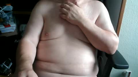 hairyarmpit_lover_1970 online show from June 15, 2026, 5:31 am