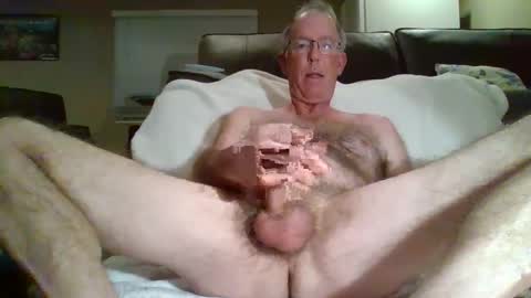 Snapshot of hairybater26 chatting on February 3, 2025, 5:51 am Harry online show from February 3, 2025, 5:51 am