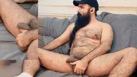 Hairy Beard Smoker online show from May 4, 2026, 12:06 am