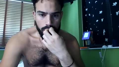 Snapshot of hairyholetop chatting on December 3, 2024, 5:12 pm hairyholetop online show from December 3, 2024, 5:12 pm