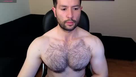 hairyncuteass online show from June 5, 2026, 8:58 pm