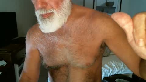 Hairy pecs online show from May 16, 2026, 10:36 am