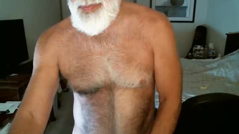 Hairy pecs online show from June 3, 2026, 7:22 am