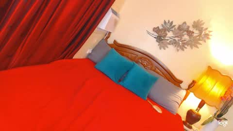 YOUR SIDECHIC HAILEY online show from March 29, 2026, 7:14 pm