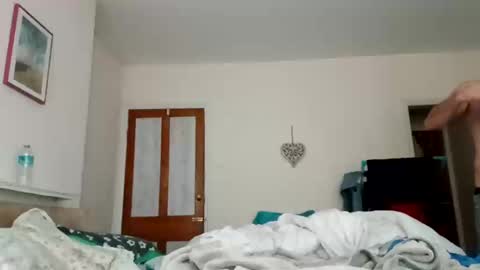 hakfin666 online show from February 9, 2025, 10:20 am