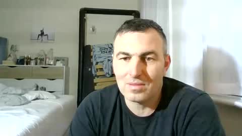 hakfin666 online show from February 12, 2026, 5:02 am