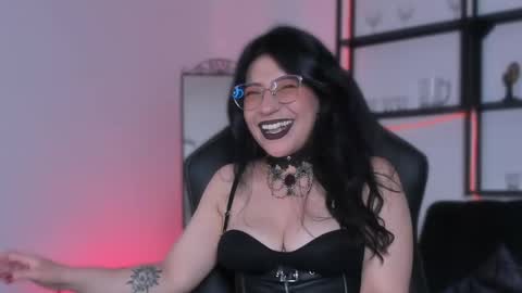 Snapshot of halley_ravenn chatting on May 11, 2026, 9:12 pm halley_ravenn online show from May 11, 2026, 9:12 pm