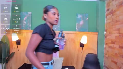 Halley Lorens online show from March 20, 2026, 12:10 pm