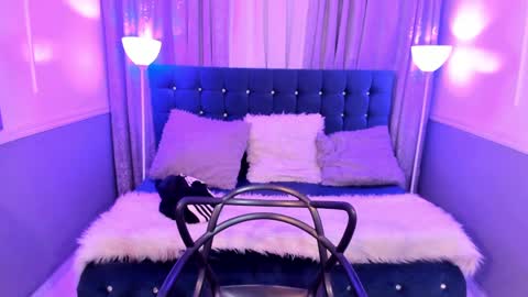 Halls Red online show from January 9, 2025, 12:35 am