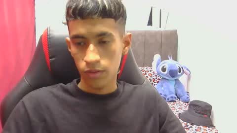 hamcummboy20 online show from April 25, 2026, 5:43 pm