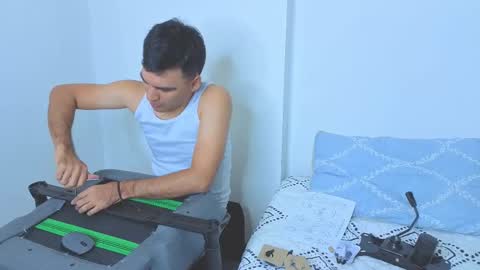 hamiltong12 online show from February 16, 2026, 10:28 pm