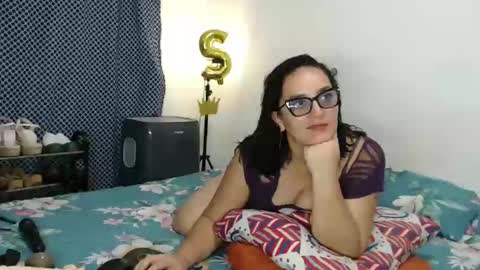 hammer9247 online show from March 12, 2025, 12:31 am