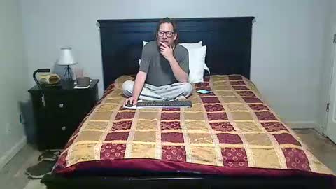 hammerthatthang73 online show from April 8, 2026, 6:57 am